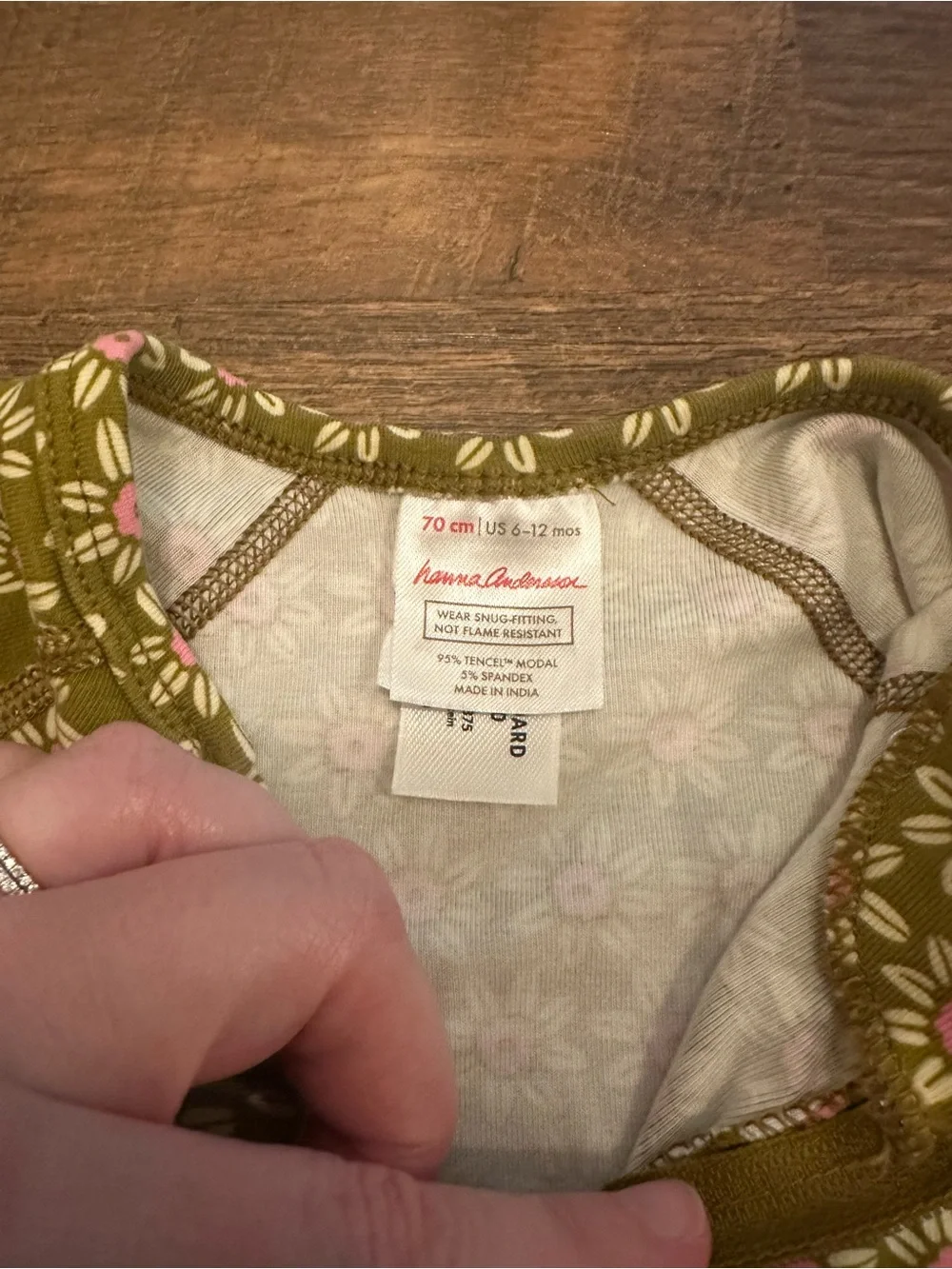 HANNA ANDERSSON HannaSoft Stretch Sleeper - Sweet Daisies - 6-12 Months